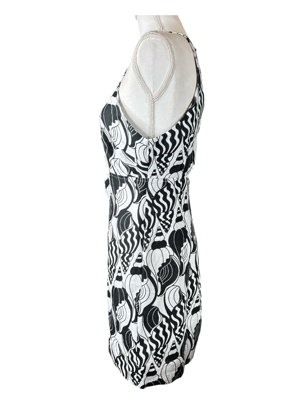 FARM RIO Sand Diamond Seashell Serenade Cut Out Mini Dress - Picture 8 of 16